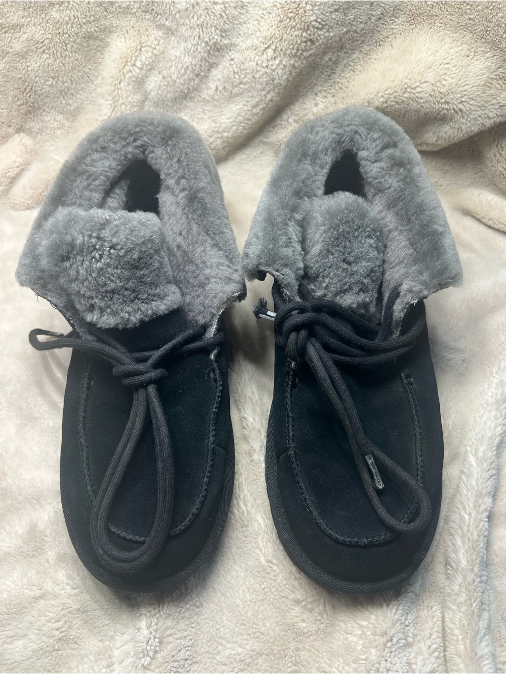 UGG Women's Diara booties Size 11